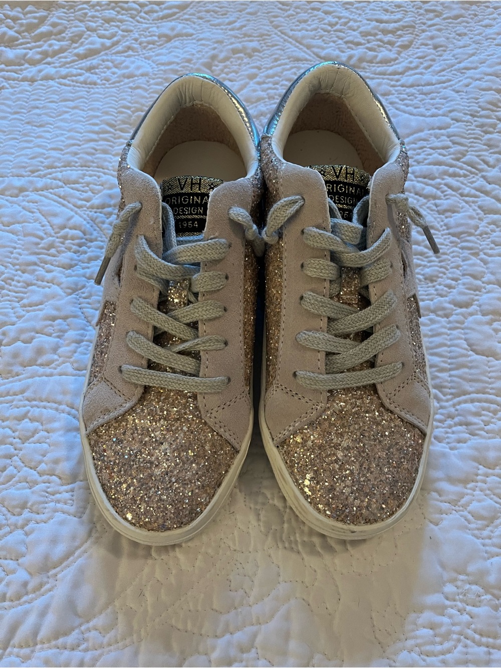 Vintage Havana Women’s Glitter Lace-Up Sneakers
